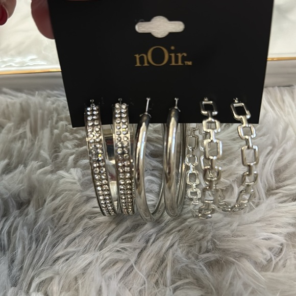 NEW nOir Jewelry Earrings 3 Set Silver Tone Fashion Hoops - Picture 5 of 17